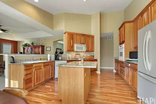 9490 Diana Ln, Huntley, IL 60142 - Photo 10