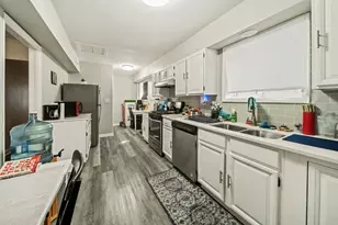 1436 Portsmouth Ave, Westchester, IL 60154 - Photo 10