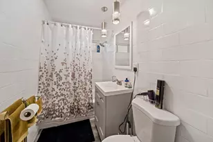 1436 Portsmouth Ave, Westchester, IL 60154 - Photo 4