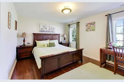 8324 44th Place, Lyons, IL 60534 - Photo 14