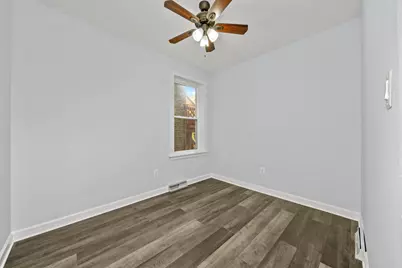 3847 N Spaulding Avenue, Chicago, IL 60618 - Photo 24