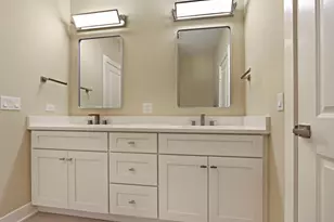 160 Washington St, Barrington, IL 60010 - Photo 16