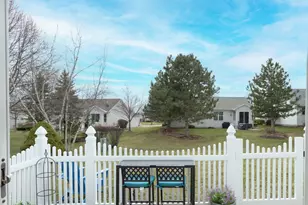 13173 Stonebridge Ln, Huntley, IL 60142 - Photo 16