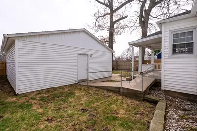 2313 26th Street, Rock Island, IL 61201 - Photo 38