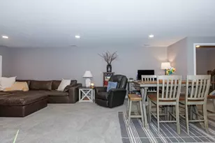 1001 Bach Dr, Bloomington, IL 61704 - Photo 40