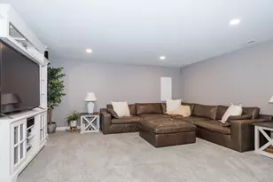 1001 Bach Dr, Bloomington, IL 61704 - Photo 44