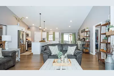 1001 Bach Drive, Bloomington, IL 61704 - Photo 8