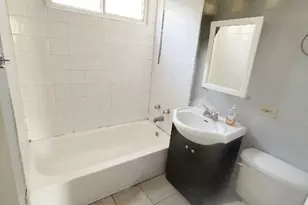 11833 S Perry Ave, Chicago, IL 60628 - Photo 4