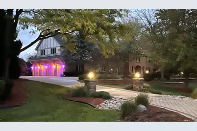 35 Revere Drive, South Barrington, IL 60010 - Photo 2