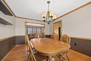 1334 Walsh Dr, Yorkville, IL 60560 - Photo 10