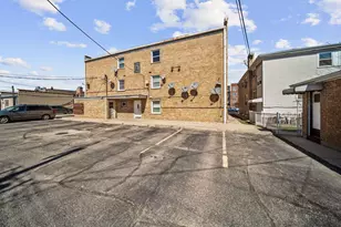 5841 W Lawrence Ave, Chicago, IL 60630 - Photo 20