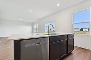 3006 Old Castle Rd, Joliet, IL 60435 - Photo 12