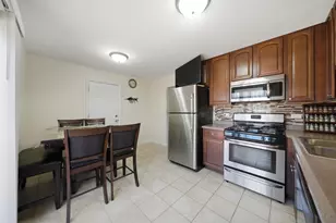 175 Creekside Dr, Bolingbrook, IL 60440 - Photo 4