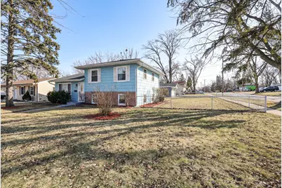 1777 Linden Avenue, Hanover Park, IL 60133 - Photo 2