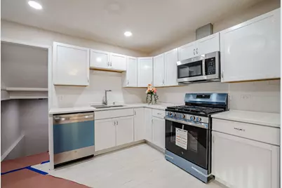 1777 Linden Avenue, Hanover Park, IL 60133 - Photo 8