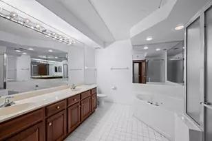 460 S NW Hwy, Park Ridge, IL 60068 - Photo 16