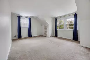381 S Berkley Ave, Elmhurst, IL 60126 - Photo 14