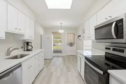 107 Chestnut Street, Park Forest, IL 60466 - Photo 12