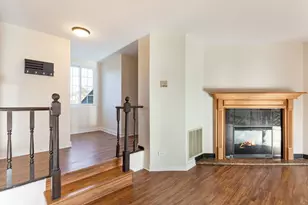 1756 Plymouth Ct, Wheaton, IL 60189 - Photo 2