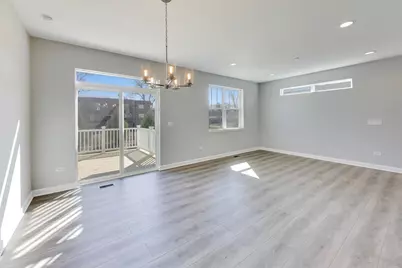 377 Masters Drive, Addison, IL 60101 - Photo 2