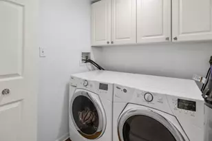 9200 E Prairie Rd, Evanston, IL 60203 - Photo 20