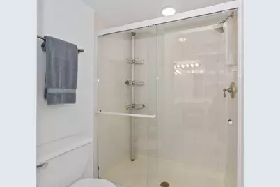 9200 E Prairie Road #209, Evanston, IL 60203 - Photo 16