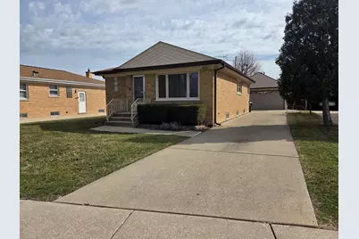 8423 N Shermer Road N, Niles, IL 60714 - Photo 1