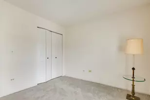 715 Elizabeth Dr, Wood Dale, IL 60191 - Photo 16