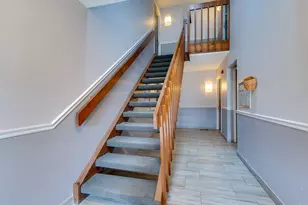 715 Elizabeth Dr, Wood Dale, IL 60191 - Photo 2