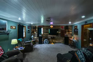 408 E Marshall St, Tolono, IL 61880 - Photo 8