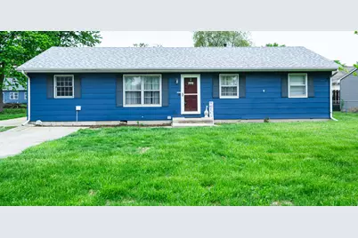 408 E Marshall Street, Tolono, IL 61880 - Photo 2