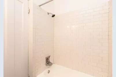 1504 N Dearborn Parkway #212, Chicago, IL 60610 - Photo 6