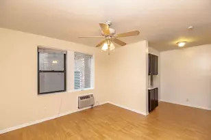 1504 N Dearborn Pkwy, Chicago, IL 60610 - Photo 2