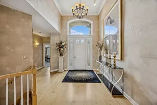 8711 Berkley Ct, Orland Park, IL 60462 - Photo 2