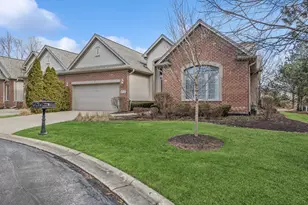 8711 Berkley Ct, Orland Park, IL 60462 - Photo 1