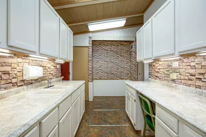 1825 E Roosevelt Road, Wheaton, IL 60187 - Photo 8