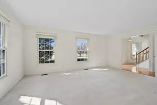 258 Stonegate Rd, Trout Valley, IL 60013 - Photo 12