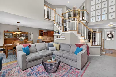 811 King Henry Lane, Saint Charles, IL 60174 - Photo 6