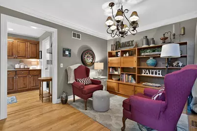 811 King Henry Lane, Saint Charles, IL 60174 - Photo 16