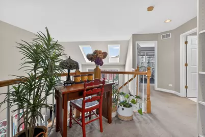 811 King Henry Lane, Saint Charles, IL 60174 - Photo 18