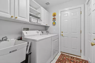 811 King Henry Lane, Saint Charles, IL 60174 - Photo 30