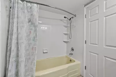 4820 W Haddon Avenue, Chicago, IL 60651 - Photo 16