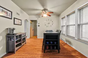 4820 W Haddon Ave, Chicago, IL 60651 - Photo 4