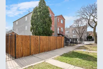 2855 W Arthington Street, Chicago, IL 60612 - Photo 2