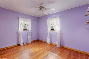 8420 S New England Ave, Burbank, IL 60459 - Photo 8