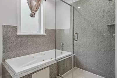 6454 N Sacramento Avenue #1, Chicago, IL 60645 - Photo 18