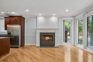 6454 N Sacramento Ave, Chicago, IL 60645 - Photo 8