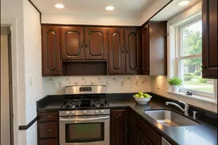 2222 S 15th Ave, North Riverside, IL 60546 - Photo 6