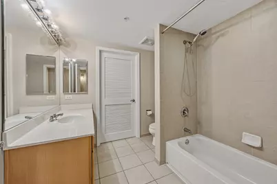 5105 Madison Street #306, Skokie, IL 60077 - Photo 10
