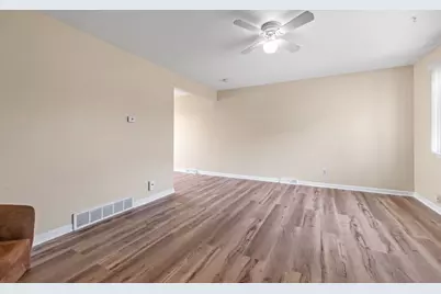 1358 Monomoy Street #A, Aurora, IL 60506 - Photo 6